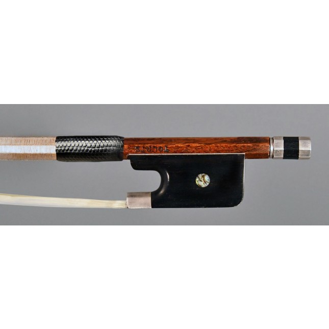 Ouchard violin bow